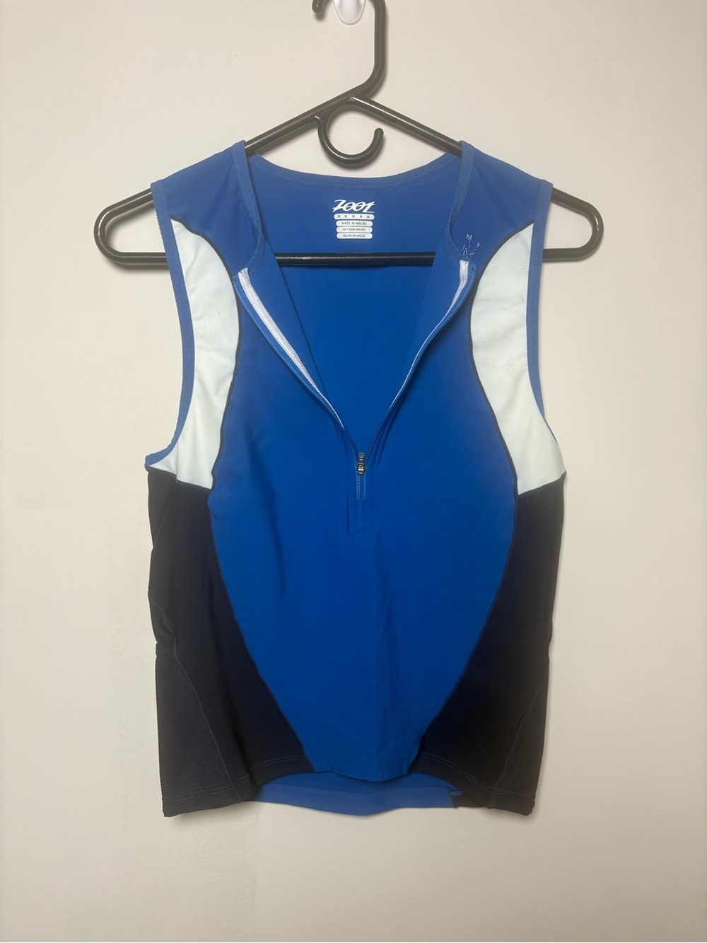 Zoot Blue, Black & White Sleeveless Zip-Front Performance Tank